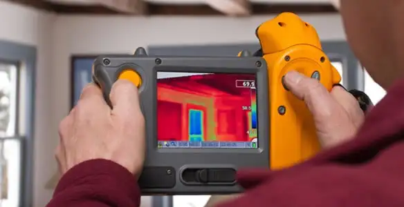 home energy audit service capturing thermal readings to analyze insulation and electrical efficiency in Aurora, CO
